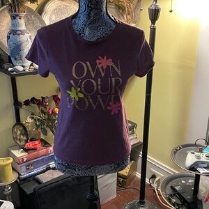 Red(ish) Graphic T-Shirt with Floral Design